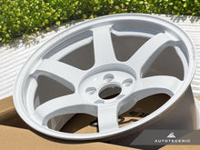 Load image into Gallery viewer, Volk Racing TE37 Saga SL 17x9.5 +45 5x100 Dash White - GR86 / BRZ / FRS (Set of 4)