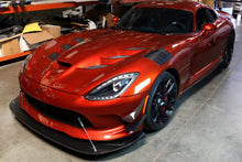 Load image into Gallery viewer, APR Dodge Viper ACR Extreme Front Fender Vents 2015 - 2017