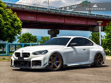 Load image into Gallery viewer, AutoTecknic Dry Carbon Podium Front Grille - G87 M2
