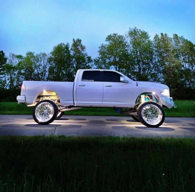 Oracle LED Illuminated Wheel Rings - Double LED - White NO RETURNS