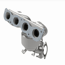 Load image into Gallery viewer, Magnaflow 14-16 Kia Forte 1.8L Direct Fit Cat Converter