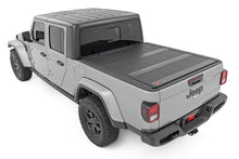 Load image into Gallery viewer, Hard Low Profile Bed Cover | 5' Bed | Jeep Gladiator JT 4WD (2020-2023)