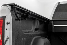 Load image into Gallery viewer, Powered Bed Cover | 6'7" Bed | Chevy/GMC 1500/2500HD/3500HD (14-19 &amp; Classic)