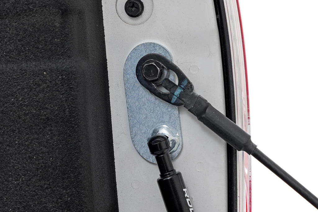 Tailgate Assist | Nissan Titan 2WD/4WD (2017-2024)