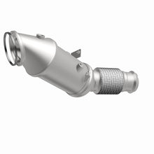 Load image into Gallery viewer, MagnaFlow 18-22 BMW 530e OEM Grade Federal / EPA Compliant Direct-Fit Catalytic Converter