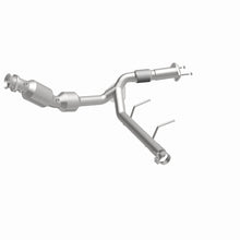 Load image into Gallery viewer, MagnaFlow DF Conv 2021 Ford F-150 Right Underbody 3.5L