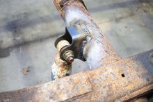Load image into Gallery viewer, Rust Buster 01-10 GM Pickup Body Mount Brackets-(Right)