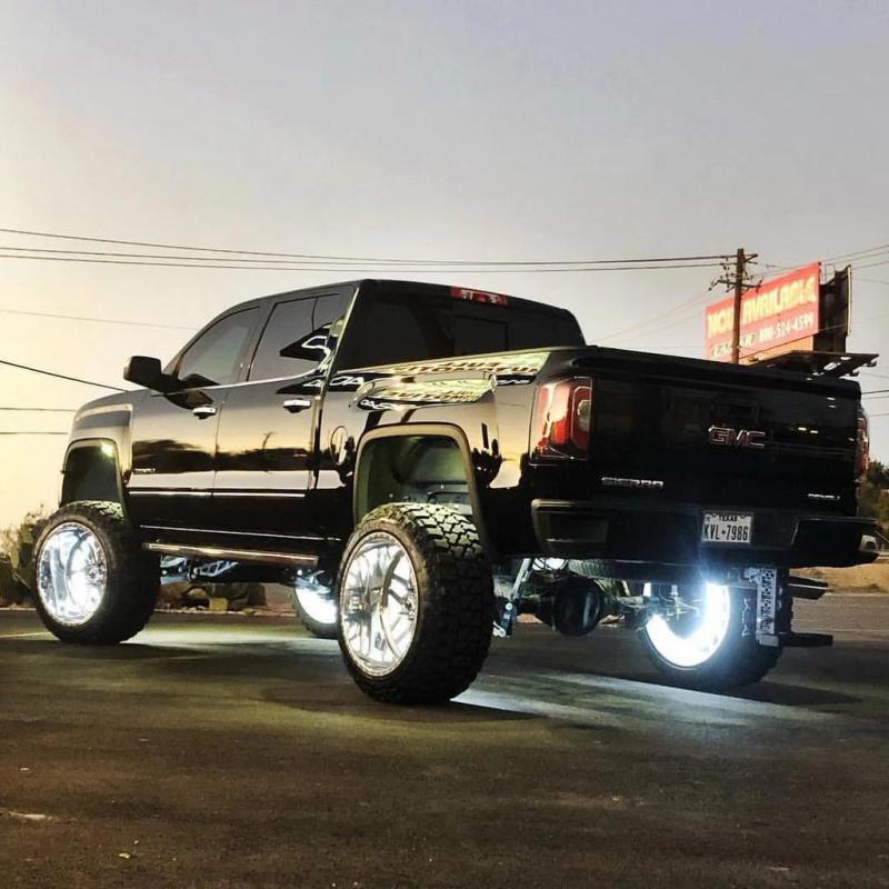 Oracle LED Illuminated Wheel Rings - White NO RETURNS