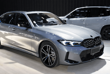 Load image into Gallery viewer, BMW 3 Series LCI G20 G28 LED Projector Headlights (2022+)