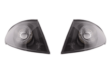 Load image into Gallery viewer, BMW 3-Series Sedan (Type E46) Front Indicators 1998-2001