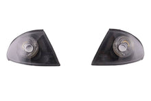 Load image into Gallery viewer, BMW 3-Series Sedan (Type E46) Front Indicators 1998-2001