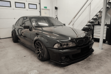 Load image into Gallery viewer, BMW 5-Series E39 Sedan Full Over Fender Kit (1996 - 2003)