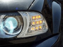 Load image into Gallery viewer, BMW E46 2D/Cabrio Crystal Clear Screw On LED Corner Lights (2002-2003)