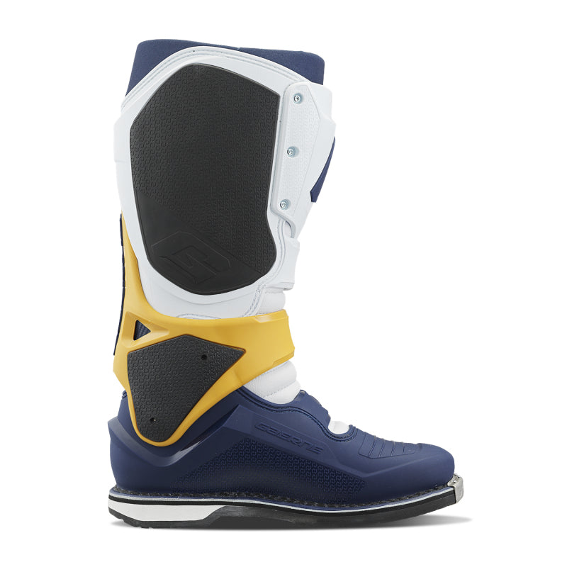 Gaerne SG22 Boot Squadron Size - 9