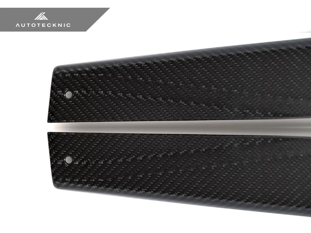 AutoTecknic Dry Carbon Fiber Side Sill Set - G01 X3 | G02 X4