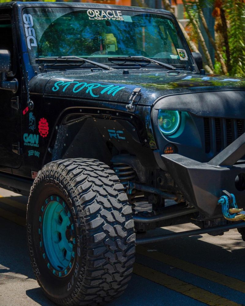 Oracle 7in High Powered LED Headlights - Black Bezel - ColorSHIFT - BC1 NO RETURNS