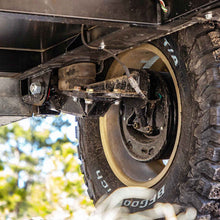 Load image into Gallery viewer, Timbren 2000lb HD Axle-Less Trailer Suspension w/ 4in Lift Spindle &amp; Brake Flange