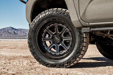 Load image into Gallery viewer, 33x12.50R17 Venom Terra Hunter R/T