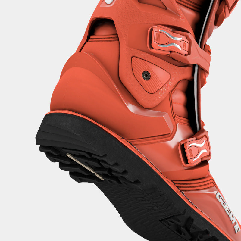 SG22 Limited Edition Gore-Tex Enduro Sedona Red Size 10.5
