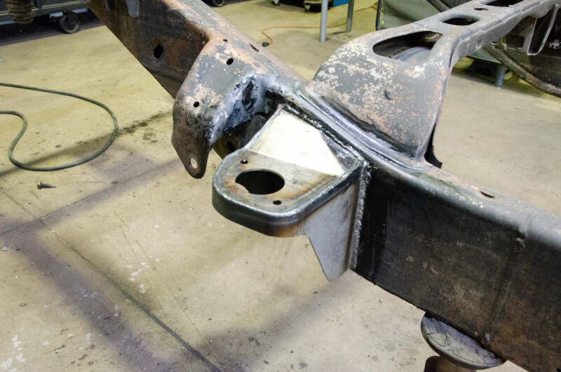 Rust Buster 14-18 Chevy Silverado 1500 Rear Cab Mount - Left