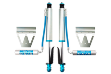 Load image into Gallery viewer, King Shocks 2008+ Toyota Land Cruiser 200 Rear 2.5 Dia Remote Reservoir Shock (Pair)