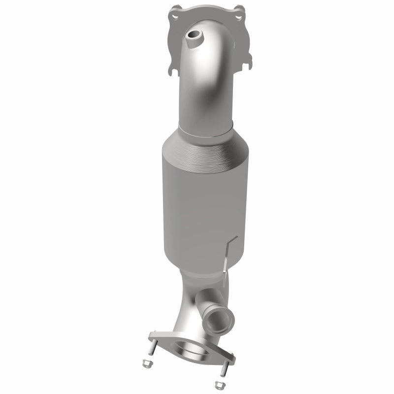 MagnaFlow DF Conv 18-20 Alfa Romeo Giulia Single Underbody 2L