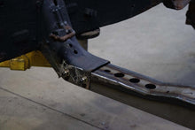 Load image into Gallery viewer, Rust Buster 01-04 Toyota Sequoia Transmission Crossmember