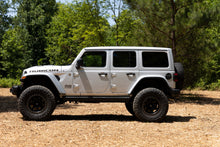 Load image into Gallery viewer, 3.5 Inch Lift Kit | C/A Drop | 4-Door | 392 | Jeep Wrangler Unlimited (24-26)