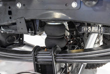 Load image into Gallery viewer, Air Spring Kit w/compressor | Ford F-250/F-350 Super Duty 4WD (2017-2022)