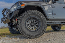 Load image into Gallery viewer, Rough Country 85 Series Wheel | Simulated Beadlock | Gunmetal Gray/Black | 17x9 | 5x5 | -12mm