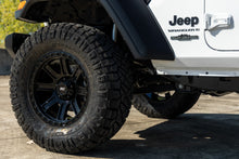 Load image into Gallery viewer, Rough Country 84 Series Wheel | Gloss Black | 18x8.5 | 5x5 | +0mm