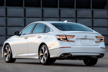 Load image into Gallery viewer, Honda Accord 10th Gen (CV1/CV2/CV3) Pre-Facelift LED Tail Lights (2018-2021)