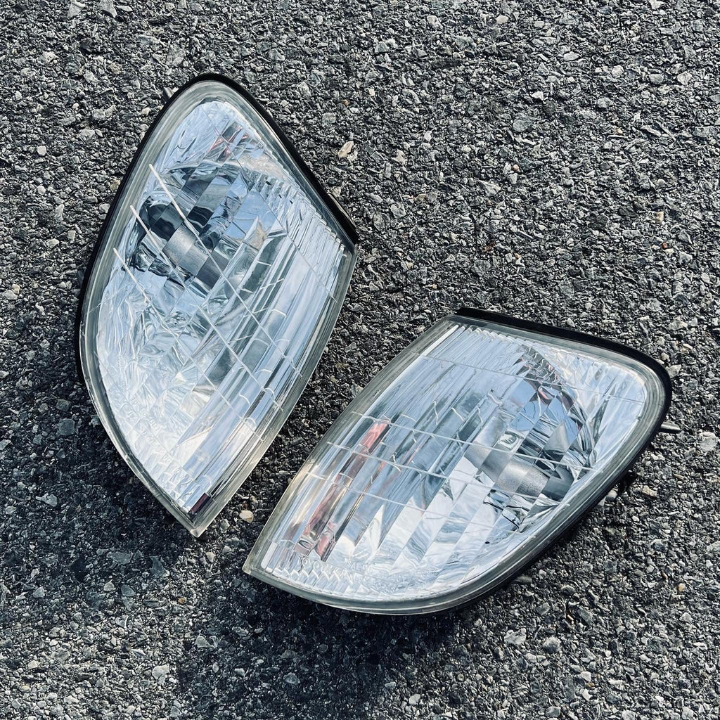 UNCROWD/LANGLEY/A-CLR×調光(GRY) Clear Corner Lights | BROKEN TABS | SCRATCH AND DENT SALE