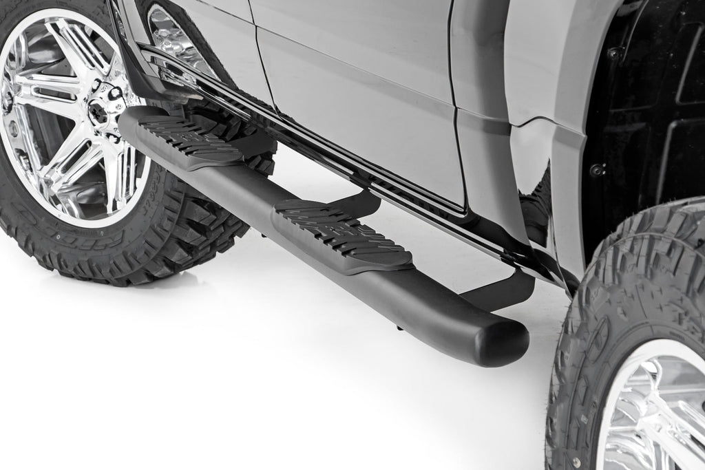 Oval Nerf Step | Crew Cab | Black | Ram 1500 (19-26)/1500 TRX (21-24) 