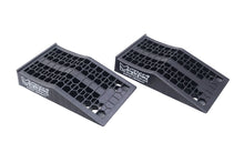 Load image into Gallery viewer, Single Piece 2.5 Ton Drive-On Ramps (Set of 2) -- MR-RAMP-03