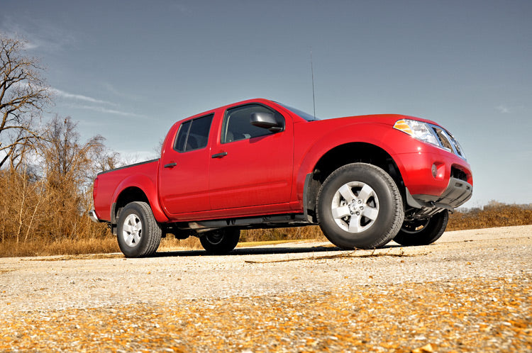 2.5 Inch Leveling Kit | Red Spacers | Nissan Frontier (05-26)/Xterra (05-15) 