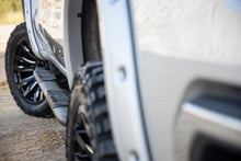 Load image into Gallery viewer, Oval Nerf Step | Crew Cab | Chevy/GMC 1500/2500HD/3500HD (19-26)