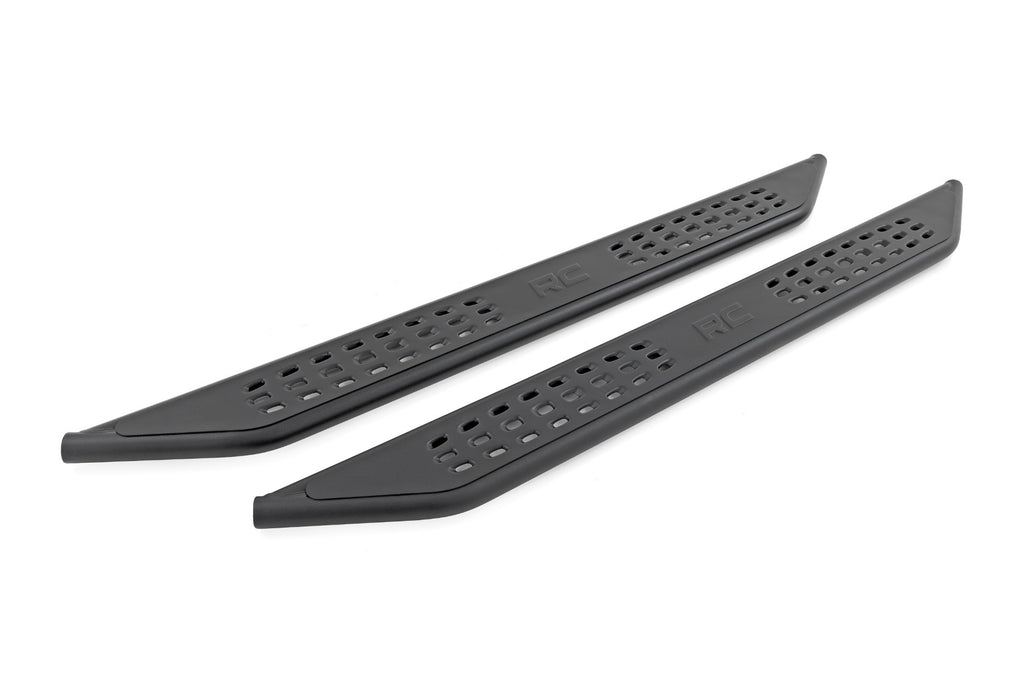 OV2 Running Boards | Side Step Bars | Crew Cab | Toyota Tundra 2WD/4WD (22-26)