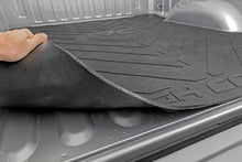 Load image into Gallery viewer, Bed Mat | 6'4" Bed | RC Logo | Ram 1500 (19-26)/1500 TRX (21-24) 