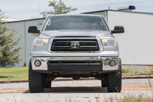 Load image into Gallery viewer, 3.5 Inch Lift Kit | M1 Struts/M1 | Toyota Tundra 2WD/4WD (2007-2021)