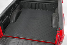 Load image into Gallery viewer, Bed Mat | 5'9" Bed | RC Logo | Chevy/GMC 1500/2500HD/3500HD (07-19 &amp; Classic)