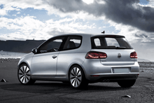 Load image into Gallery viewer, Volkswagen Golf MK6 Smoke and Red Dynamic Lighting OLED Taillights (2008 - 2014)