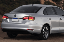 Load image into Gallery viewer, VW Jetta/Sagitar 6th Gen (A6) LED Tail Lights 2011-2014